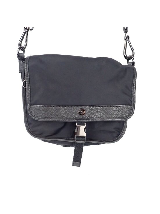 Lululemon Handbags - Lululemon Messenger Crossbody Bag Black Adjustable Strap Laptop Travel Bag